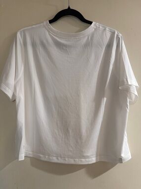 Women's White Crew Neck Tee